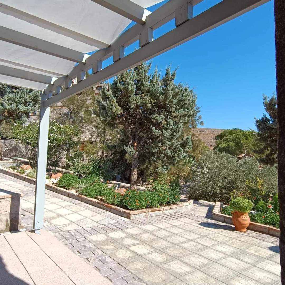 Lesvos Tower House Komninos Sigrion Ngoại thất bức ảnh