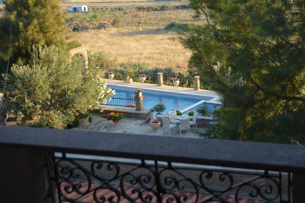 Lesvos Tower House Komninos Sigrion Ngoại thất bức ảnh